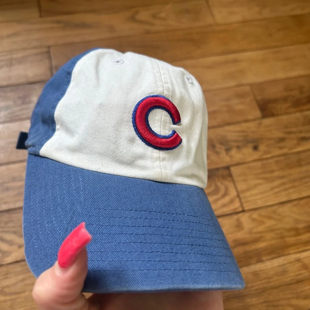 Twins Enterprise Chicago Cubs Youth Hat Blue White Embroidered Logo Adjustable